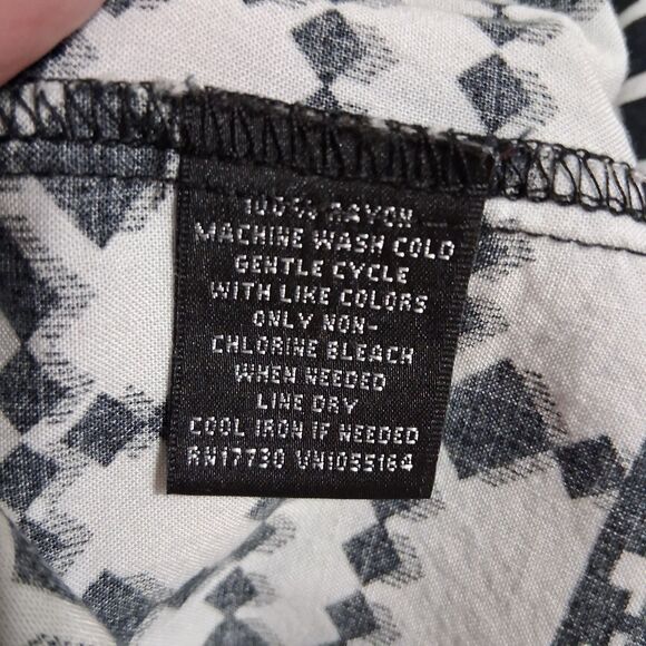 Mossimo Black White Print Dress Women's Size S 3/4 Sleeve Knee Length Casual - Picture 5 of 9